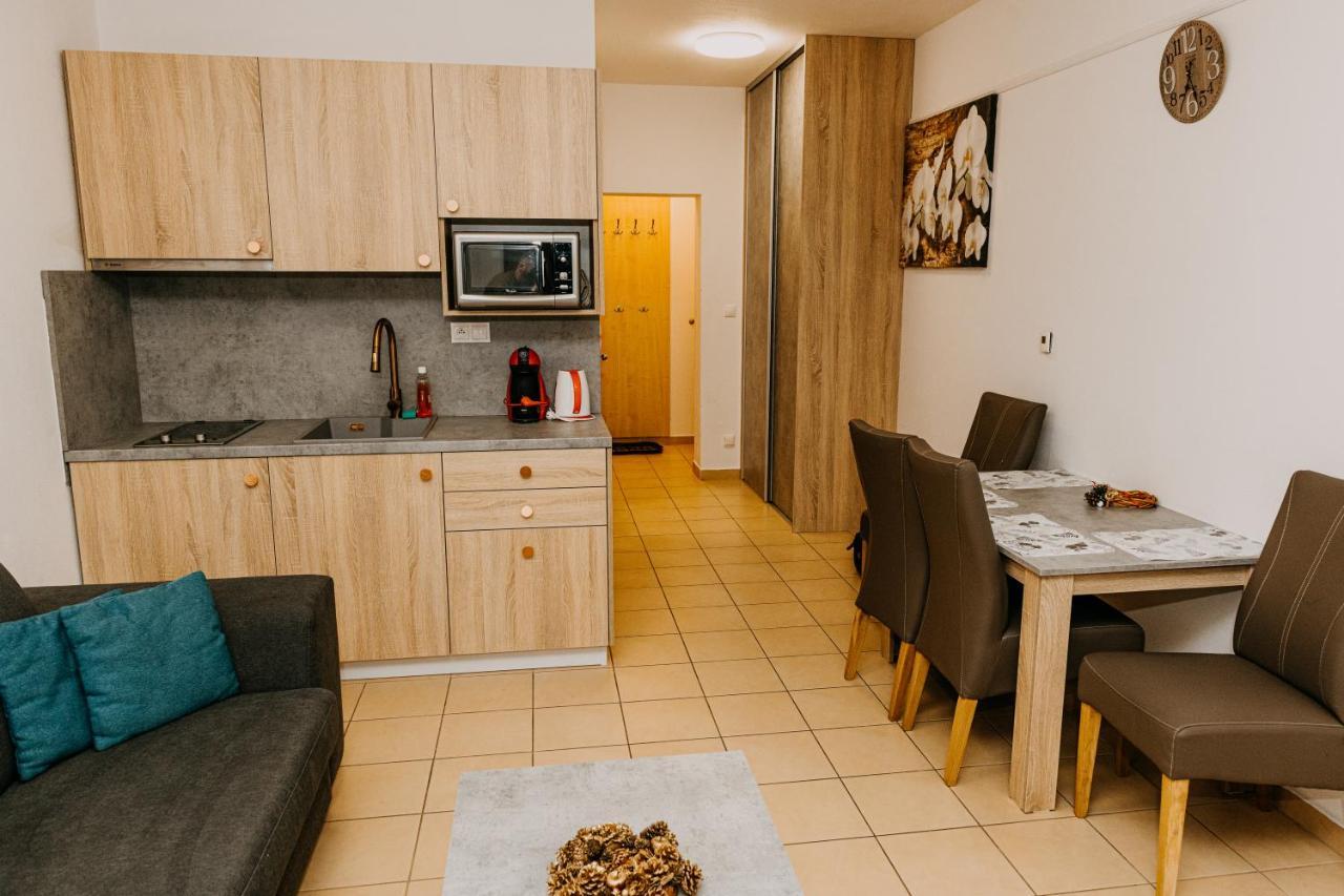 Apartamento Fatrapark 2, Ap217 Ruzomberok Exterior foto