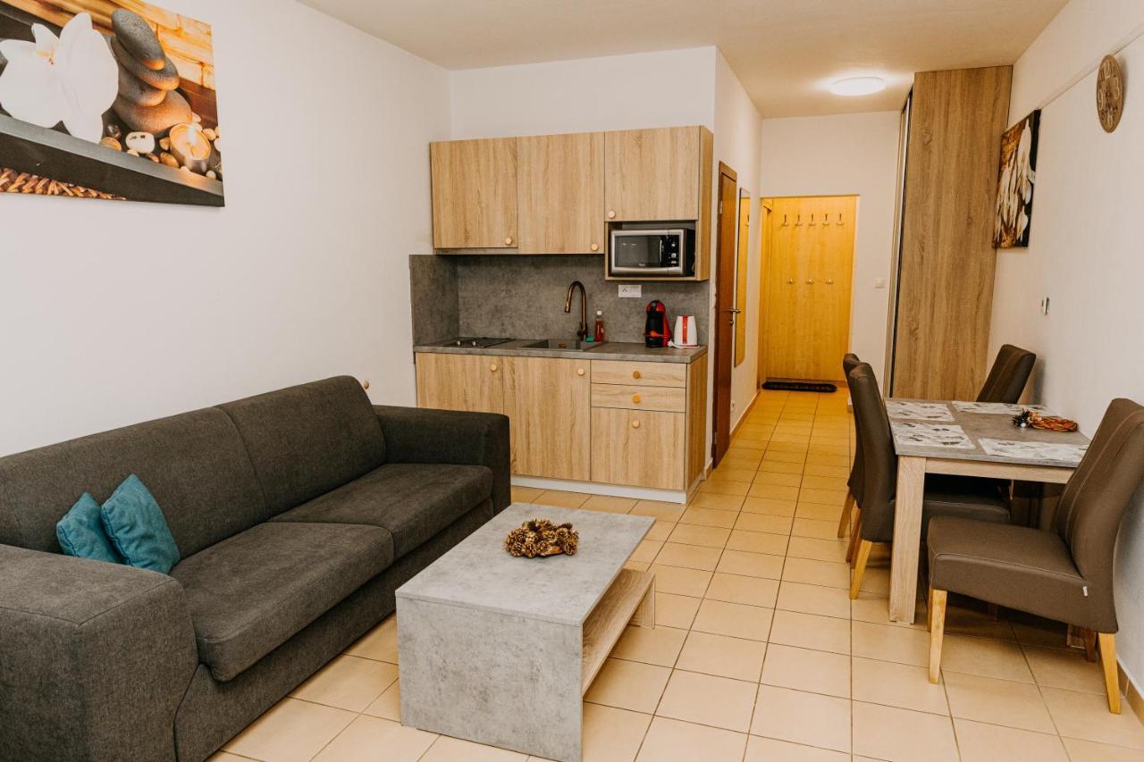 Apartamento Fatrapark 2, Ap217 Ruzomberok Exterior foto